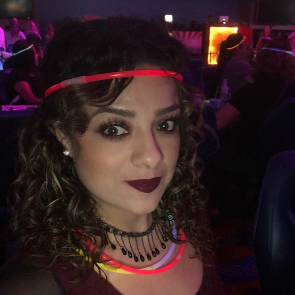 Meet your Posher, Luz - Picture 1 of 1